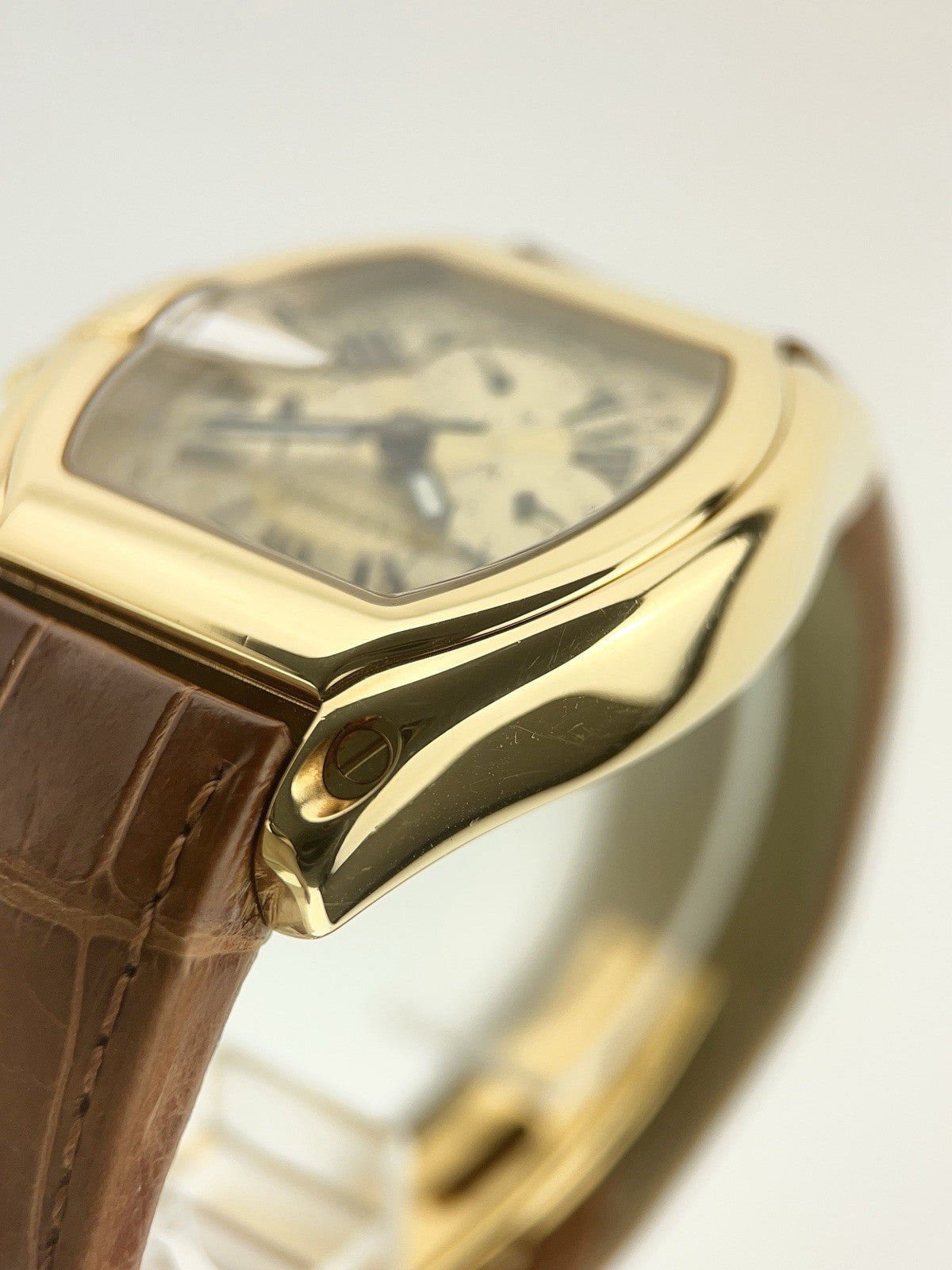 Cartier Roadster 18k Yellow Gold Champagne Dial 43mm Automatic Watch 2619
