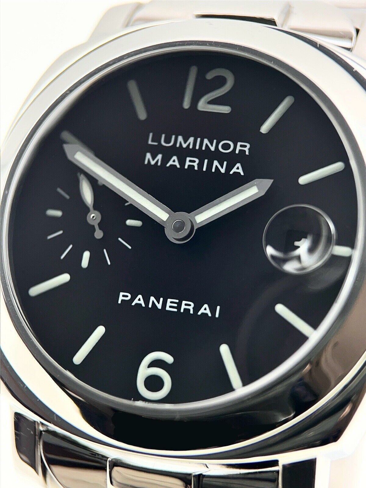 Panerai Luminor Marina Steel Black Dial 40mm Automatic Men’s Watch PAM00050