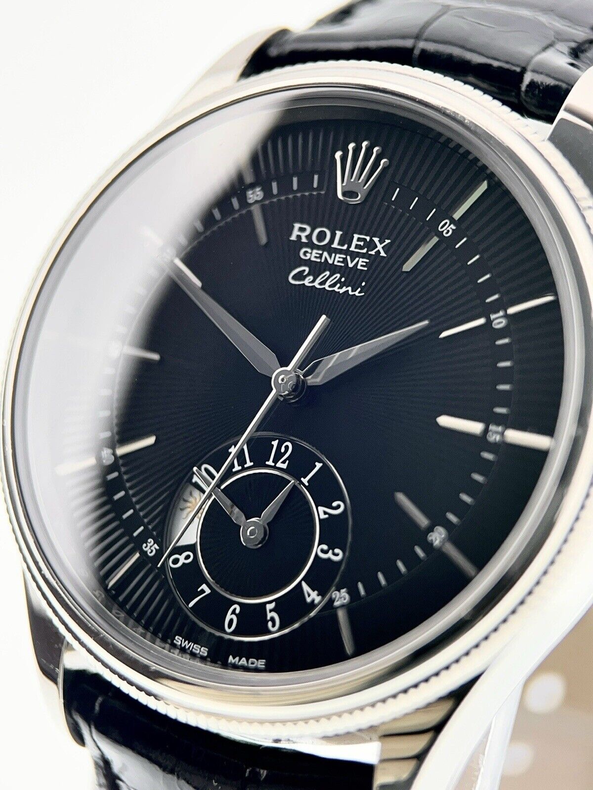 Rolex Cellini 18k White Gold Black Dial 39mm Automatic Movement Mens Watch 50529