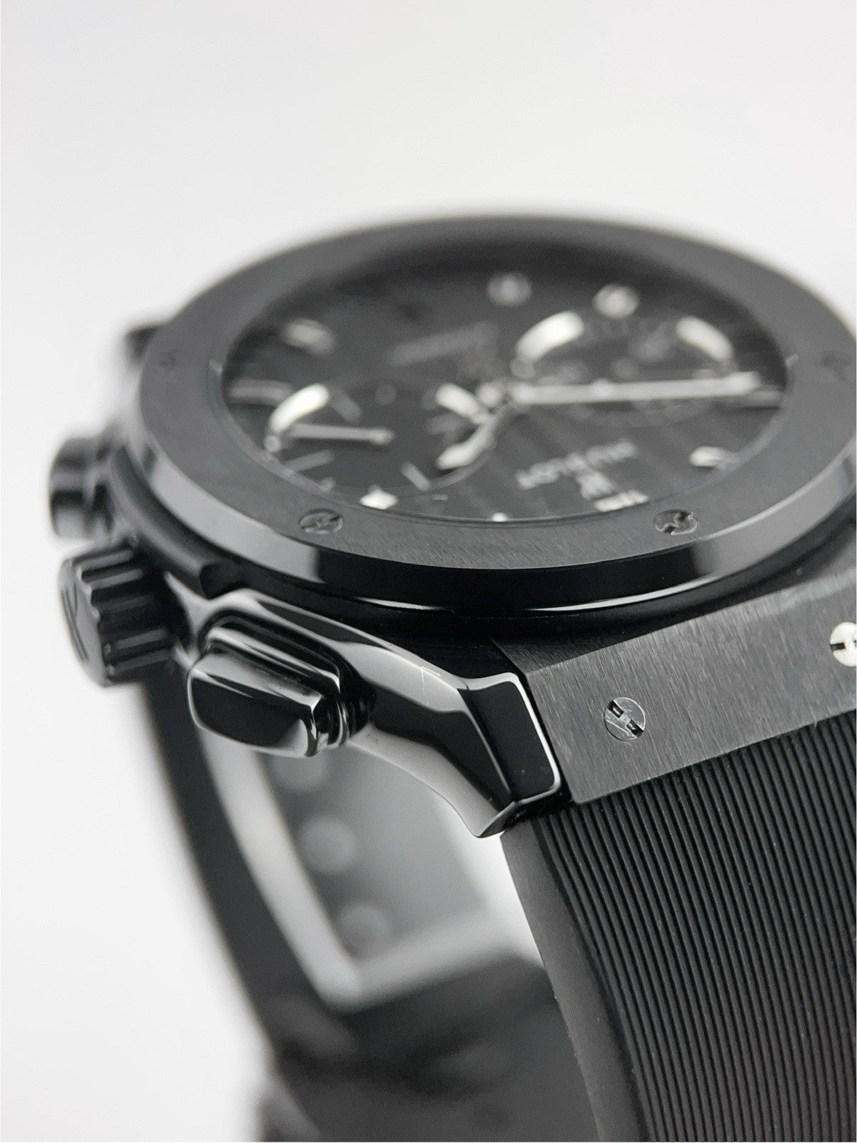 Hublot Classic Fusion Ceramic Black Dial 45mm Automatic Mens 521.CM.1770.RX