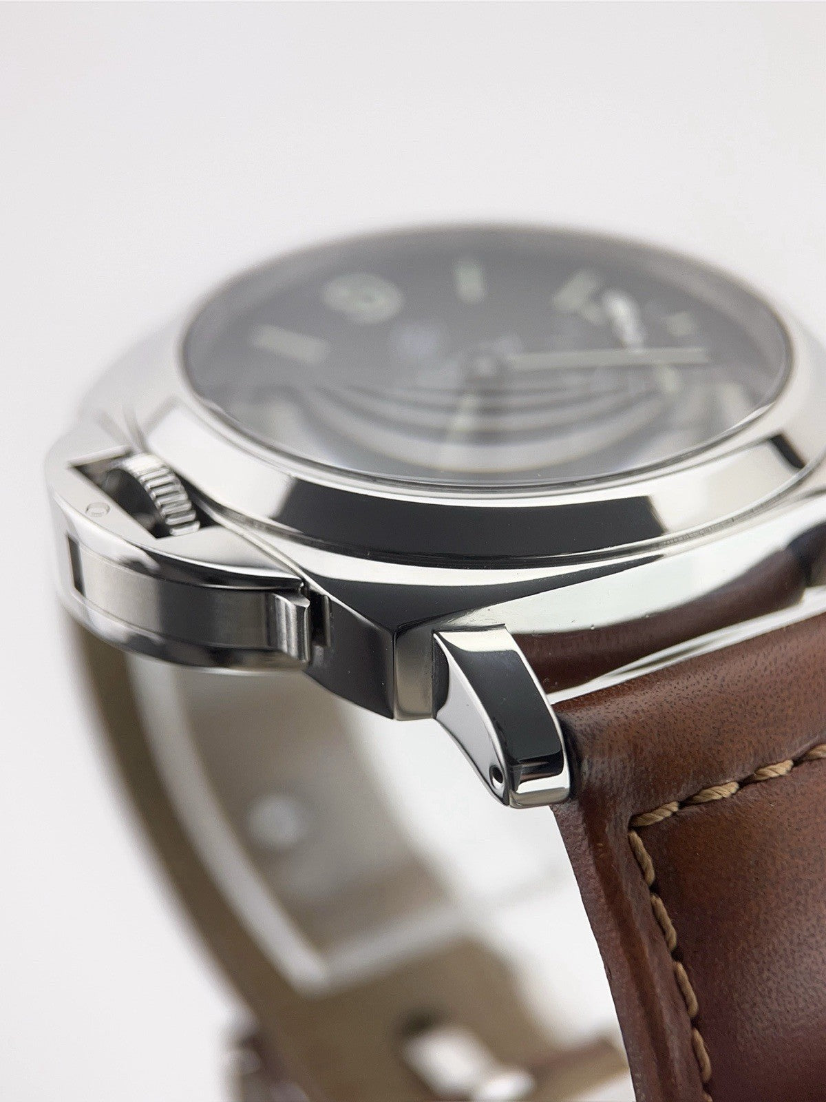Panerai Luminor Marina Steel Black Dial 44mm Manual Wind Men's Watch PAM01005