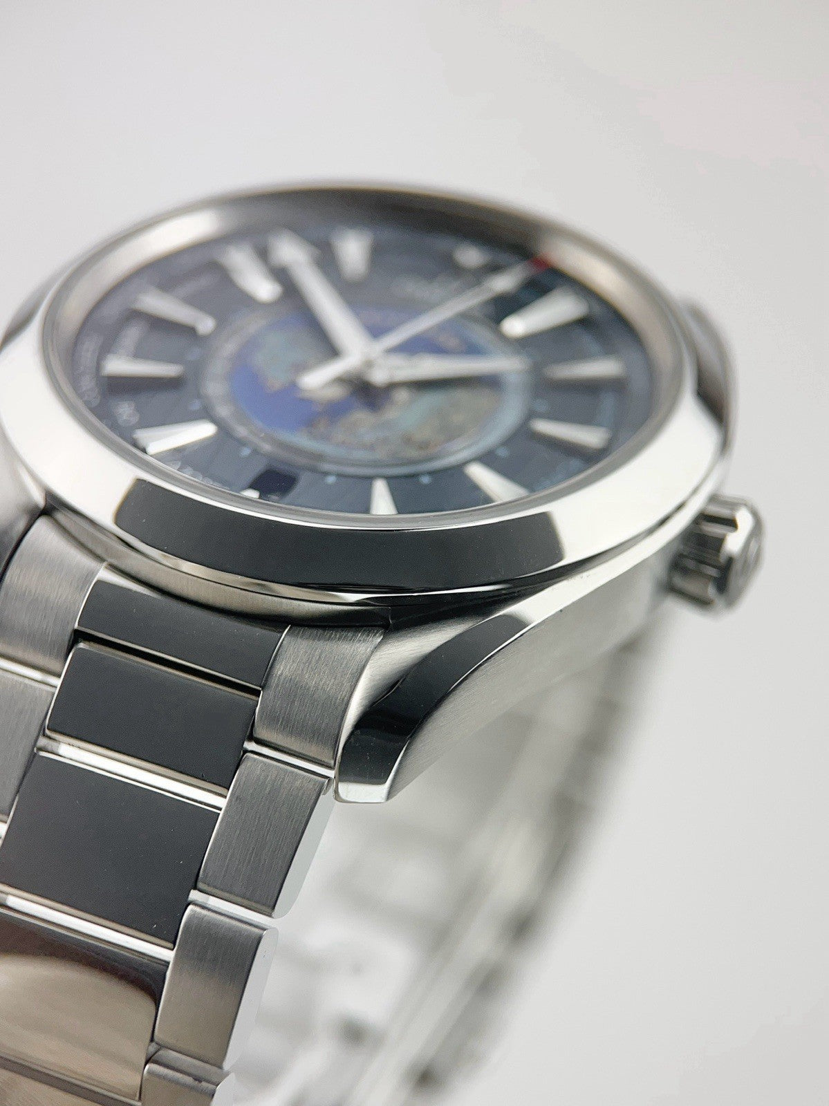 Omega Seamaster Steel Blue Dial 43mm Automatic Men’s Watch 220.10.43.22.03.001