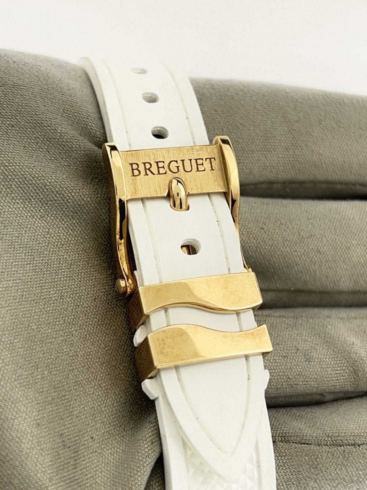 Breguet Marine 18k Rose Gold Mother Of Pearl Dial 30mm Automatic Womens 8818BA