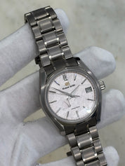 2021 Grand Seiko Heritage “Shunbun” Pink Dial Titanium 40mm Watch SBGA413