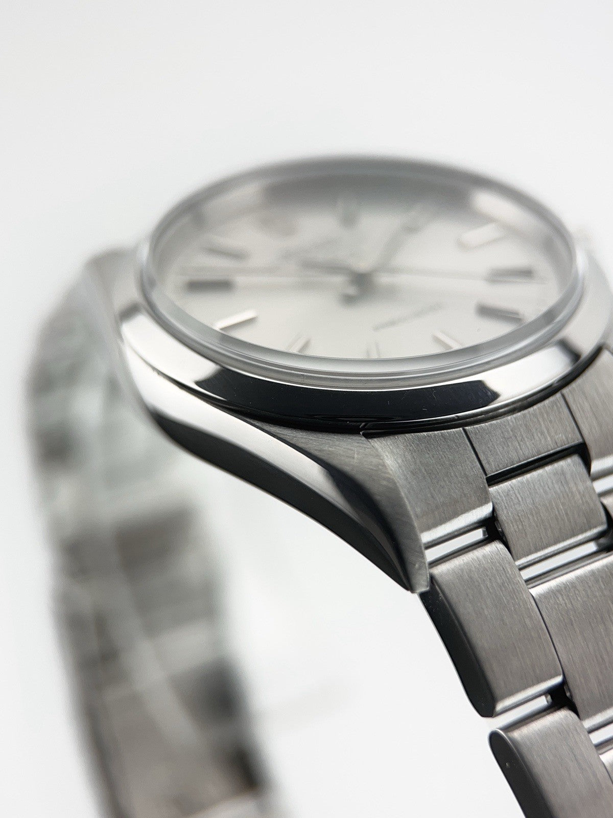 Rolex Air King Stainless Steel Silver Dial 34mm Automatic Men’s Watch 14000M