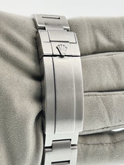Rolex Sea-Dweller Stainless Steel Black Dial 44mm Automatic Men's Watch 116660