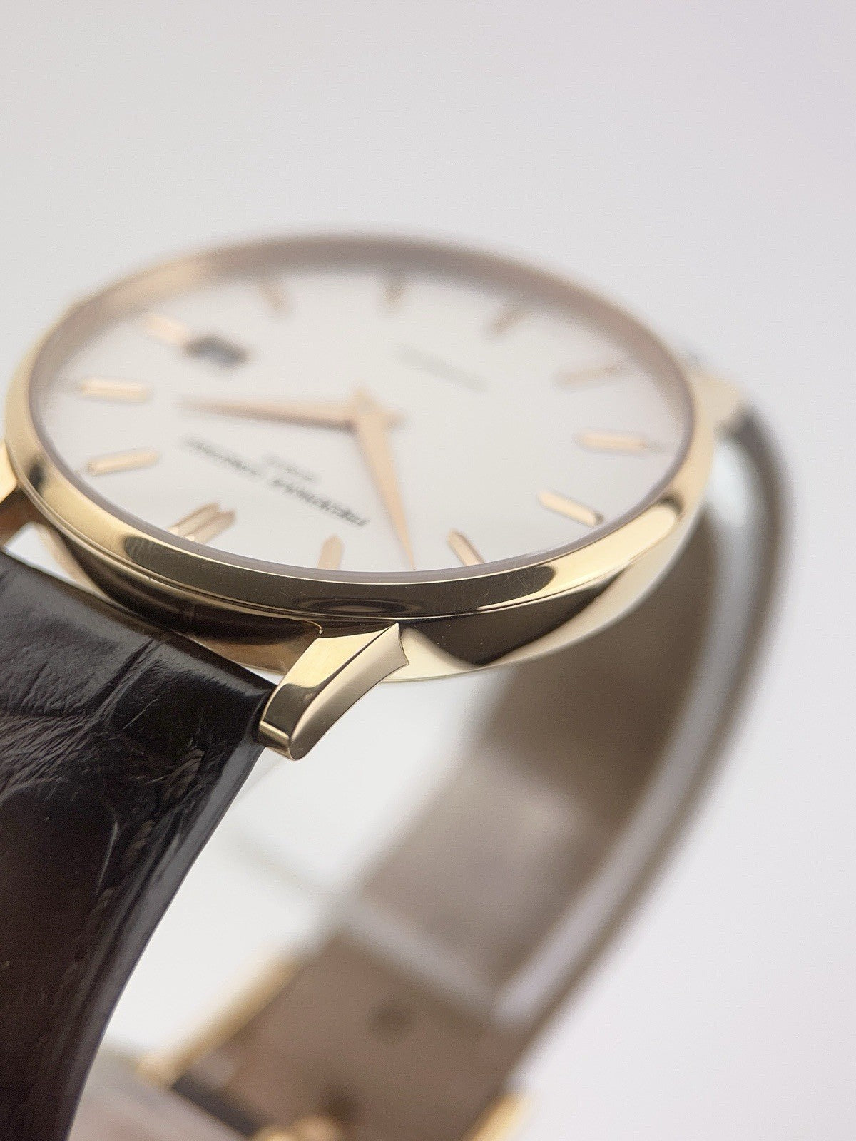 Frederique Constant Slim Line 18k Rose Gold White Dial 40mm Automatic FC-316V5B9
