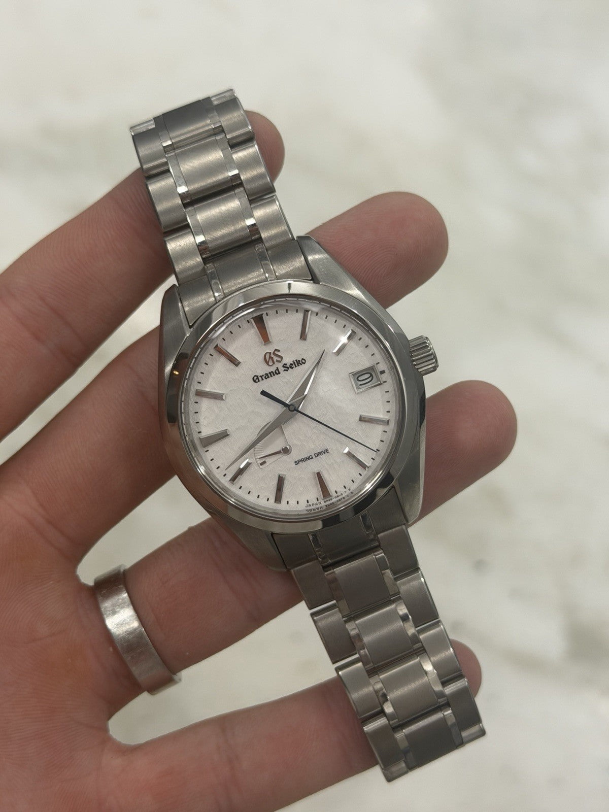 2021 Grand Seiko Spring Drive Snowflake Date Watch SBGA211 Titanium  Box/Paper