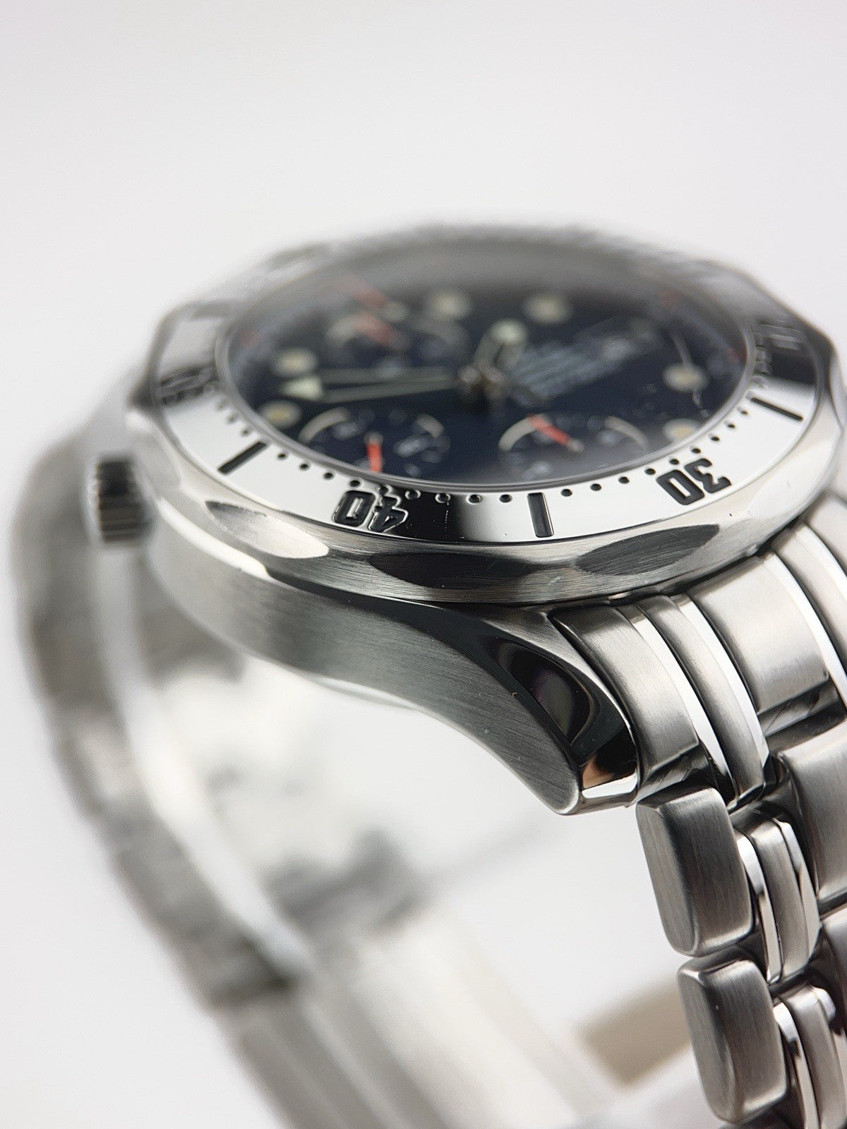 Omega Seamaster Diver Steel Blue Dial 42mm Automatic Mens Watch 2598.80