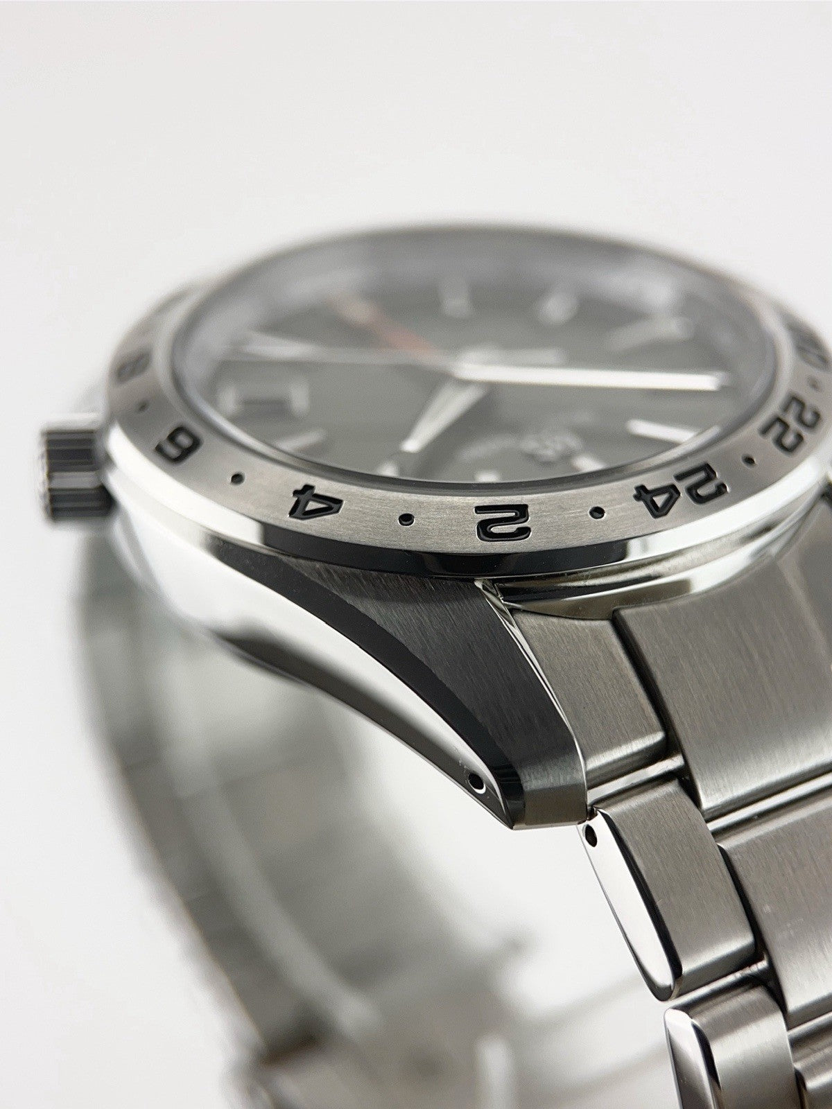 Grand Seiko Stainless Steel Green Dial 40.5mm Automatic Men's Watch SBGM247