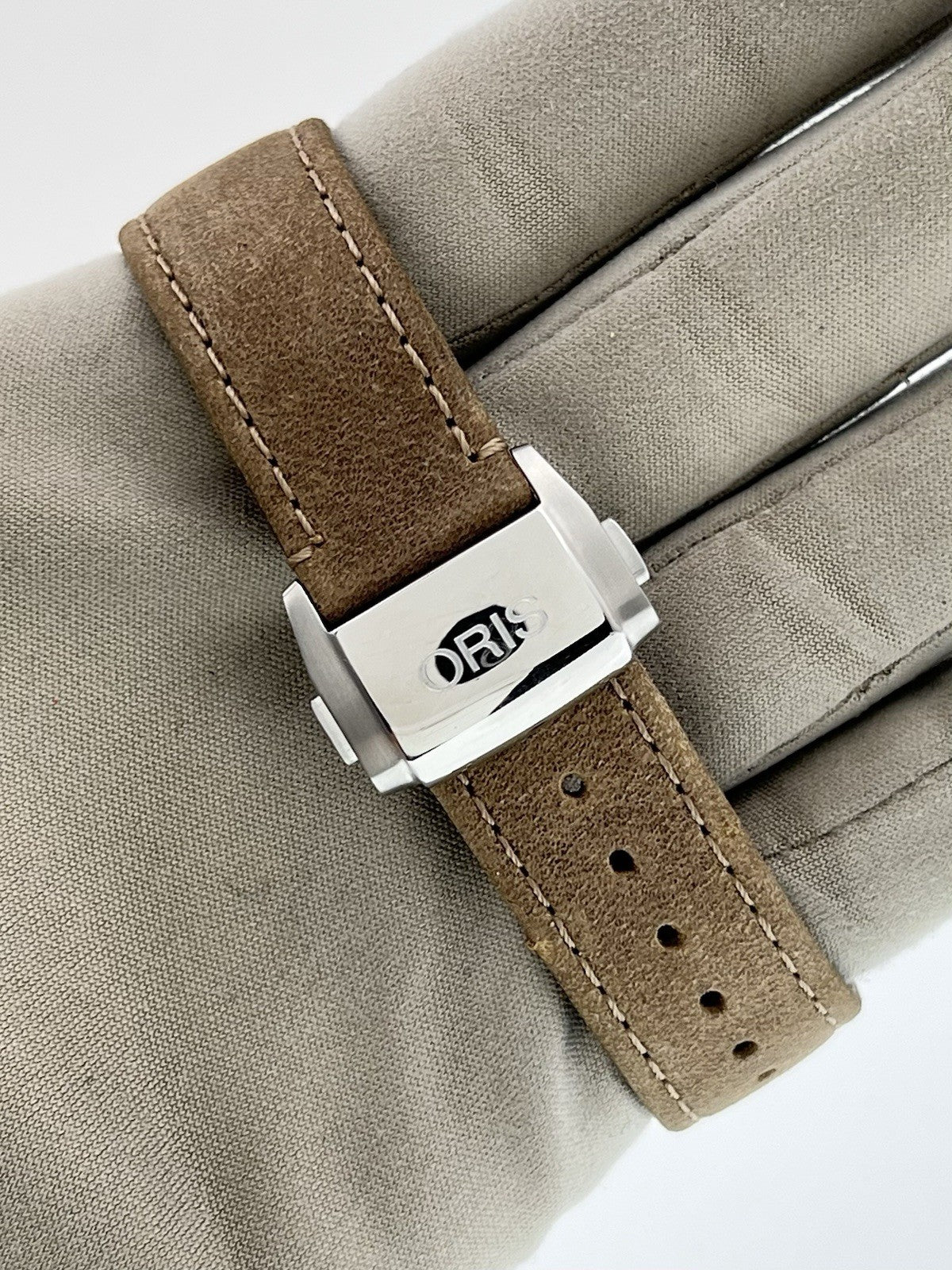 Oris Artelier Date Stainless Steel Cream Dial 40mm Automatic Mens Watch 7721