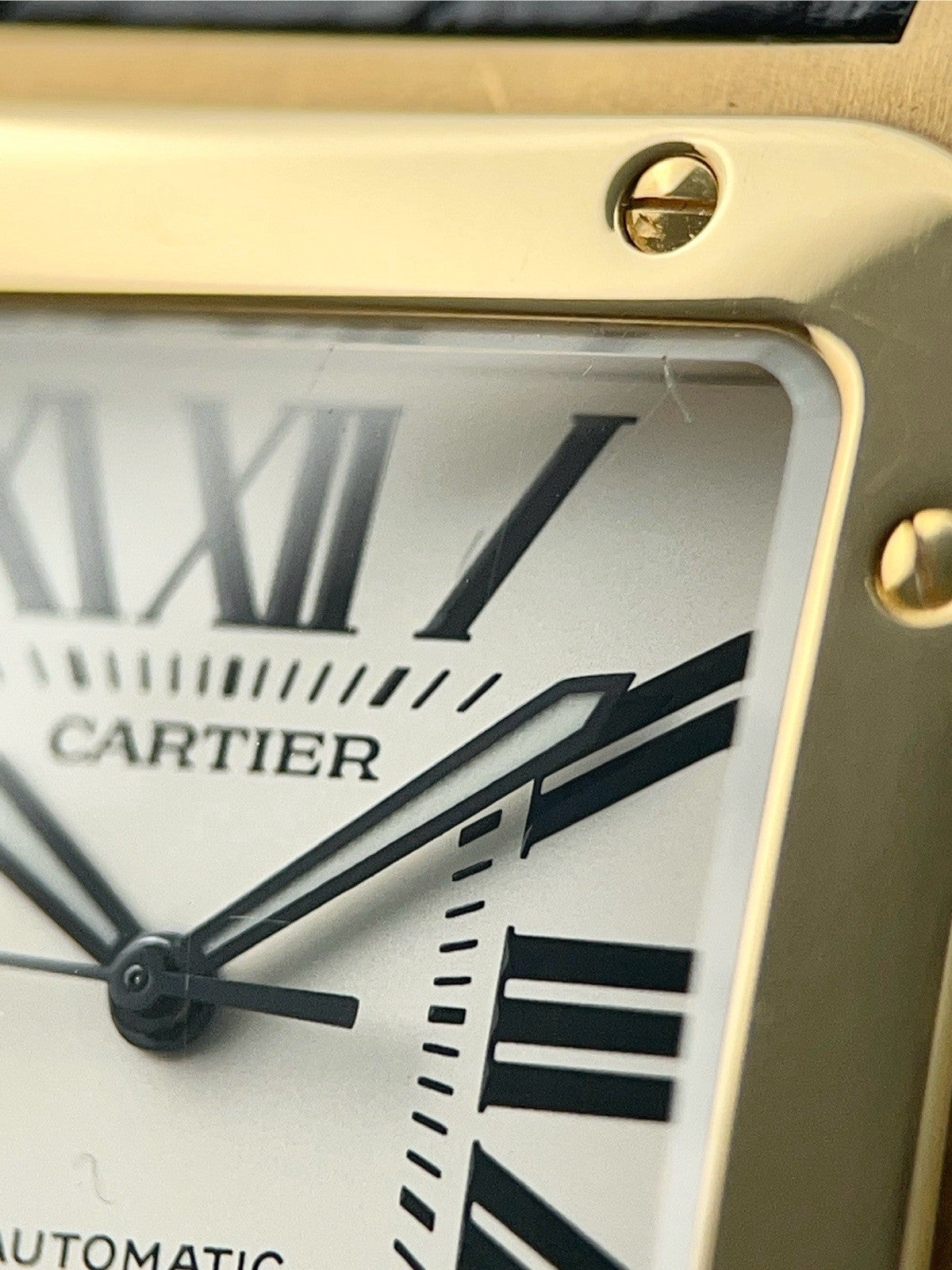 Cartier Santos 18k Yellow Gold Silver Dial 38mm Automatic Watch W20078Y1