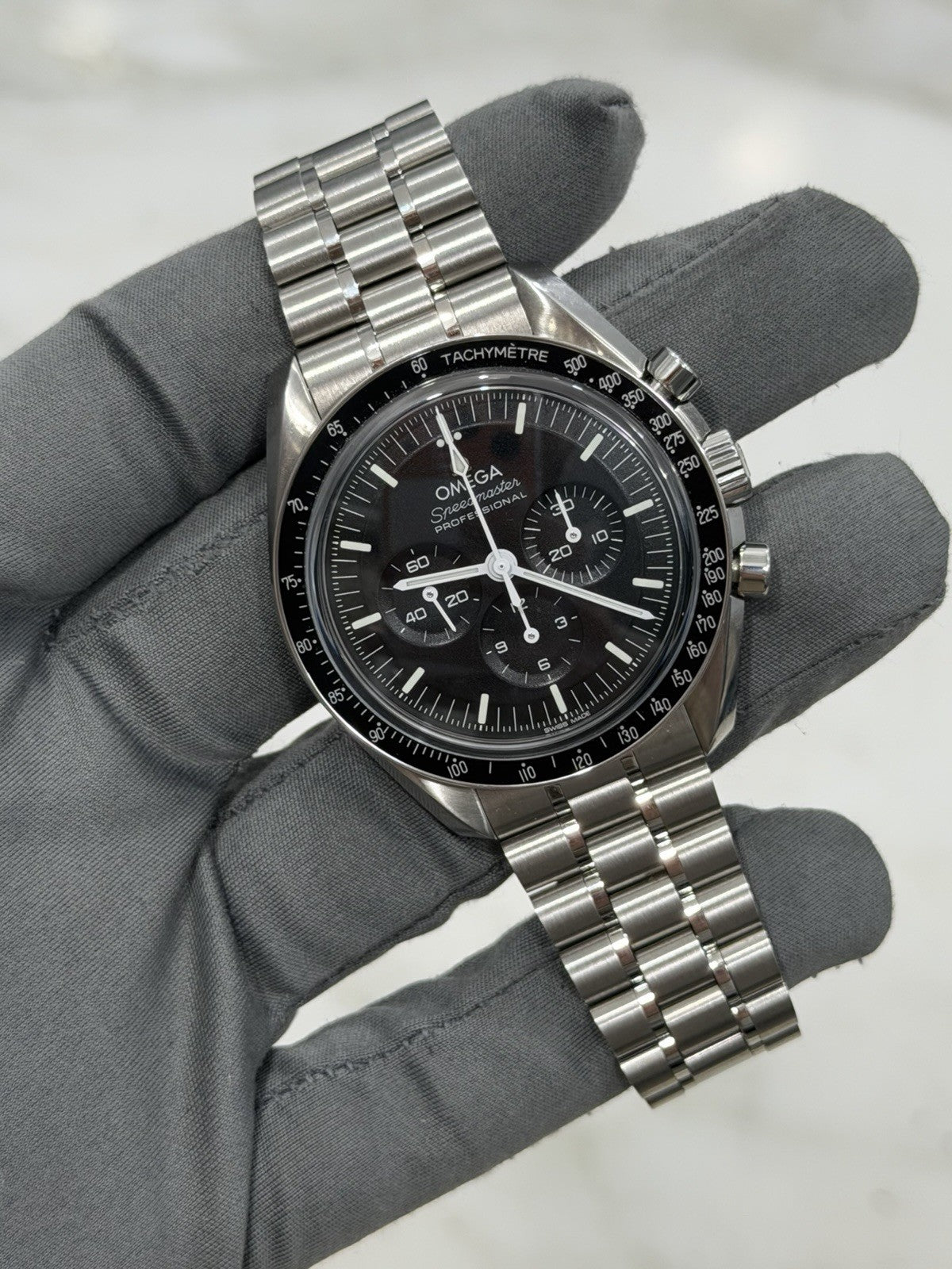 Omega Speedmaster Chronograph 42mm Black Dial Sapphire Watch 310.30.42.50.01.002