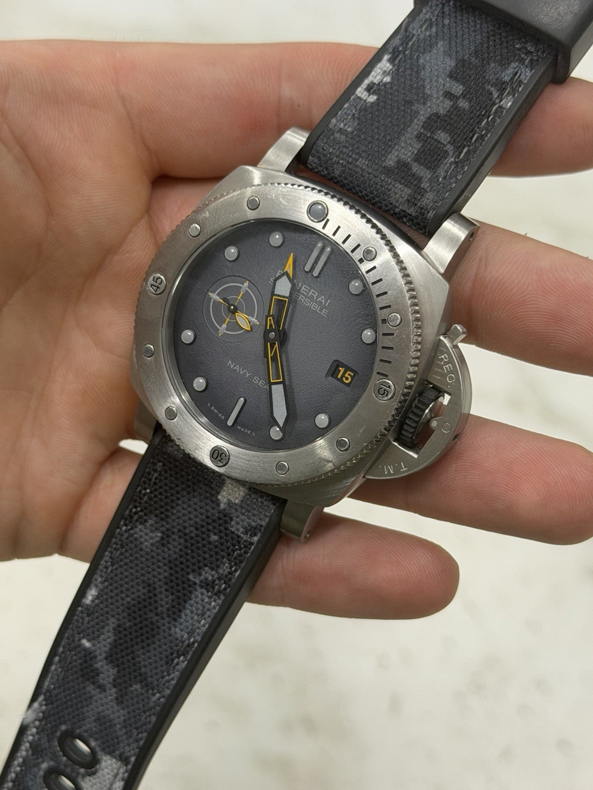 Panerai Submersible Navy Seals PAM01323 Automatic 44mm Grey Dial Watch