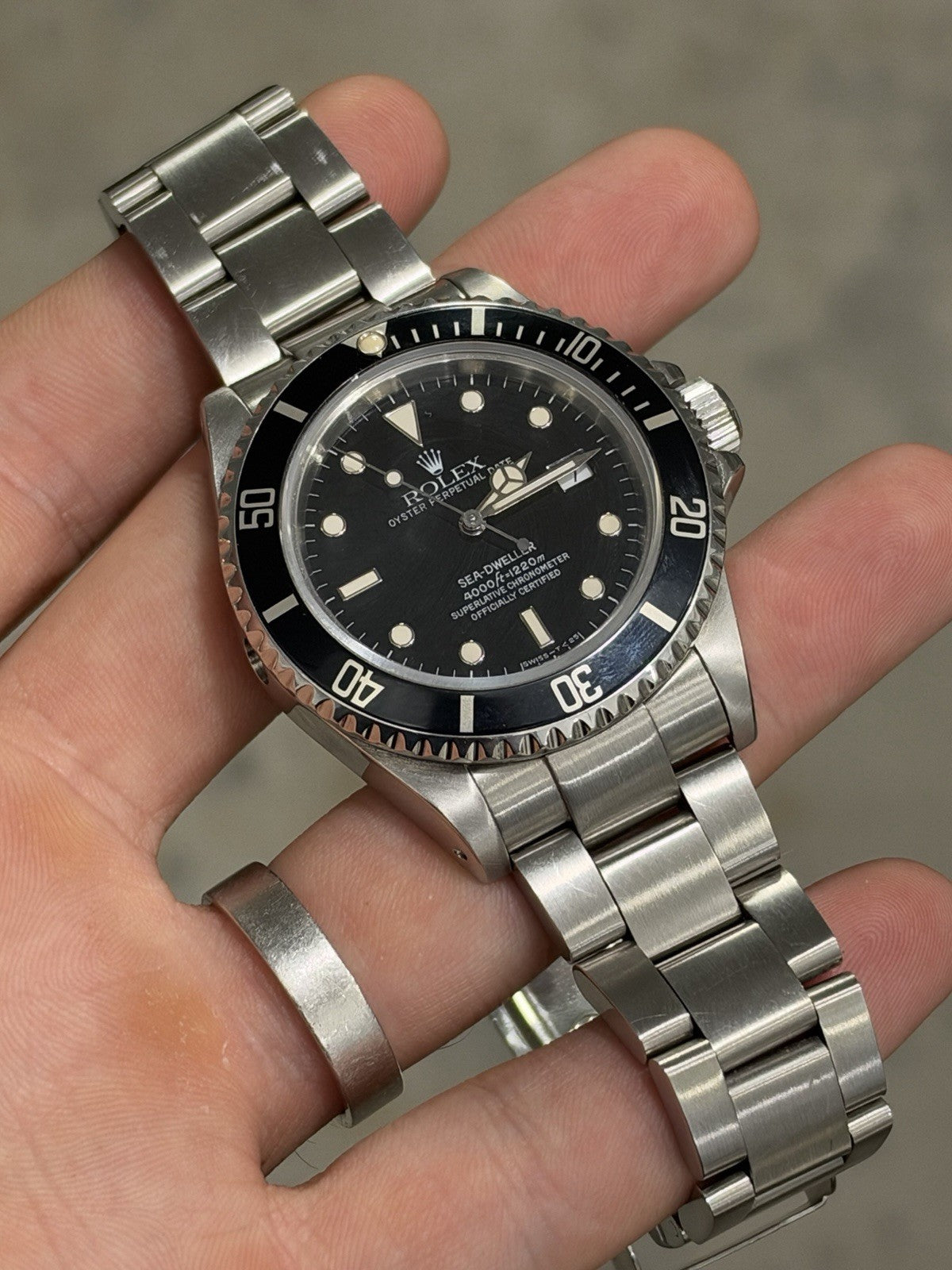 Rolex Sea-Dweller Black Dial Stainless Steel 40mm Auto Men's Watch 16600