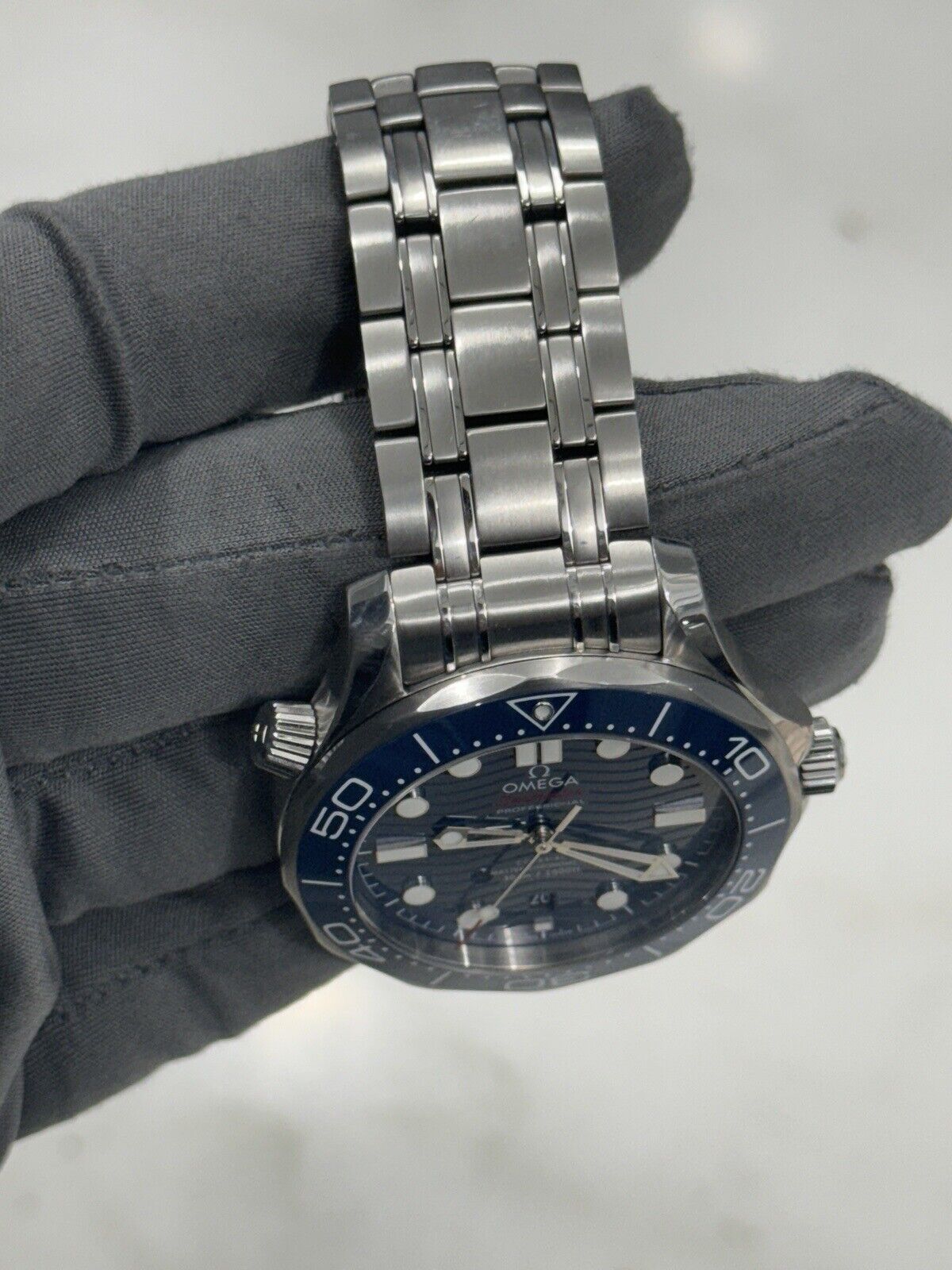 Omega Seamaster Diver 300M Co-Axial Chronometer 210.30.42.20.03.001 - B/P