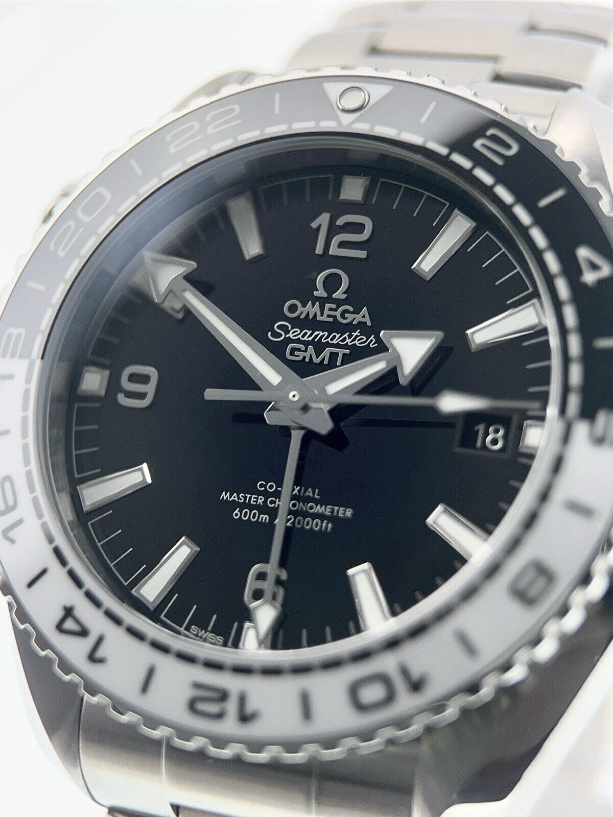 Omega Seamaster Planet Ocean Steel Black Dial 44mm Automatic 210.30.44.22.01.001