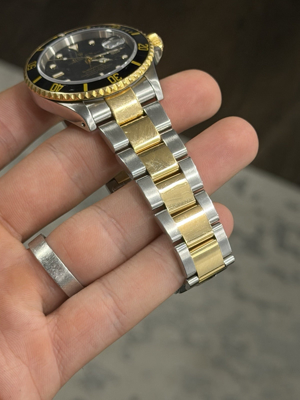 Rolex Submariner Date Gold & Steel Black Dial 40mm Automatic Watch 16613LN