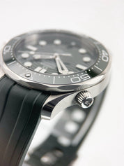 Omega Seamaster Steel Green Dial 42mm Automatic Men's Watch 210.32.242.20.10.001