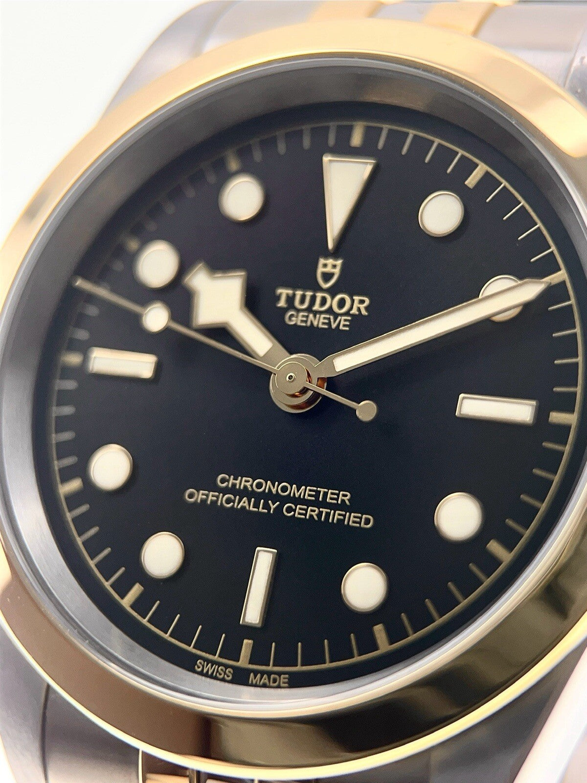 NEW 2025 Tudor Black Bay Steel & Gold Black 41mm Men’s Watch 79683 - Box/Papers