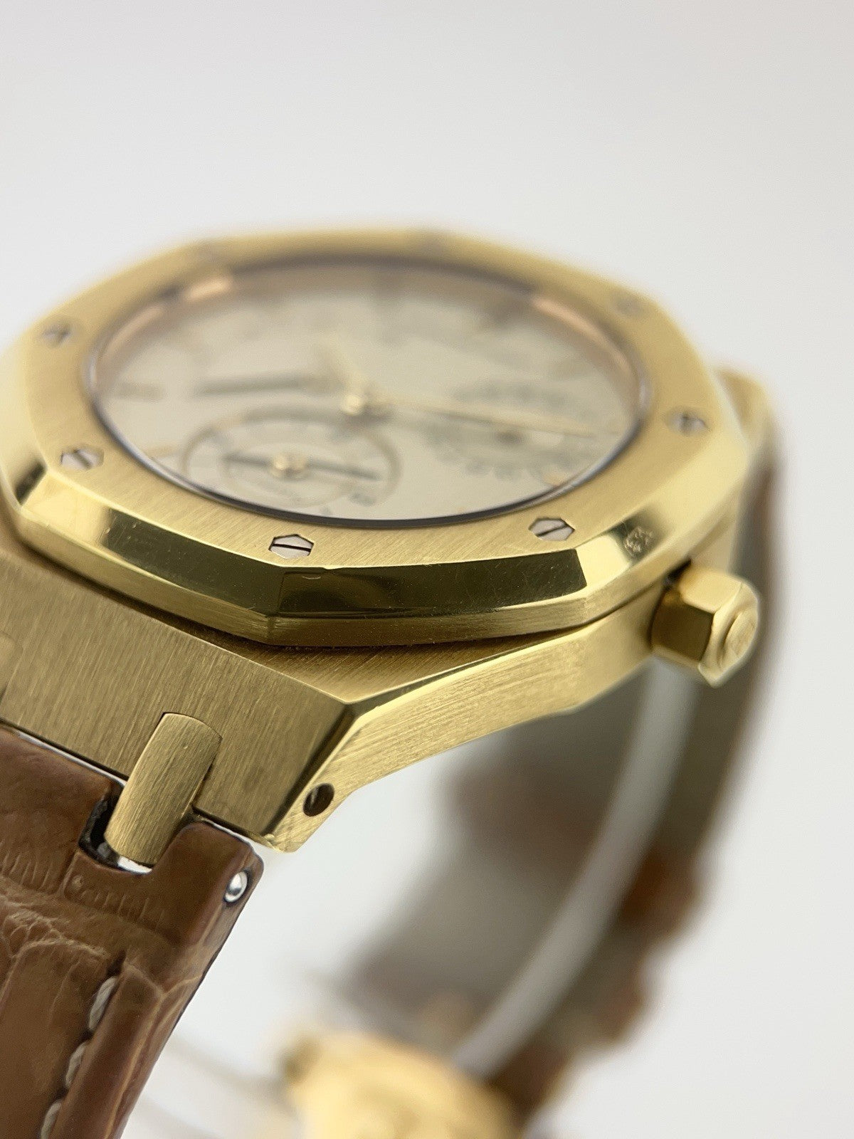 Audemars Piguet Royal Oak 18k Yellow Gold 36mm Gold Color Dial Automatic 25730BA