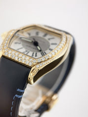 Cartier Roadster 18k Yellow Gold Silver Dial 38mm Automatic Men's Watch W62003V2