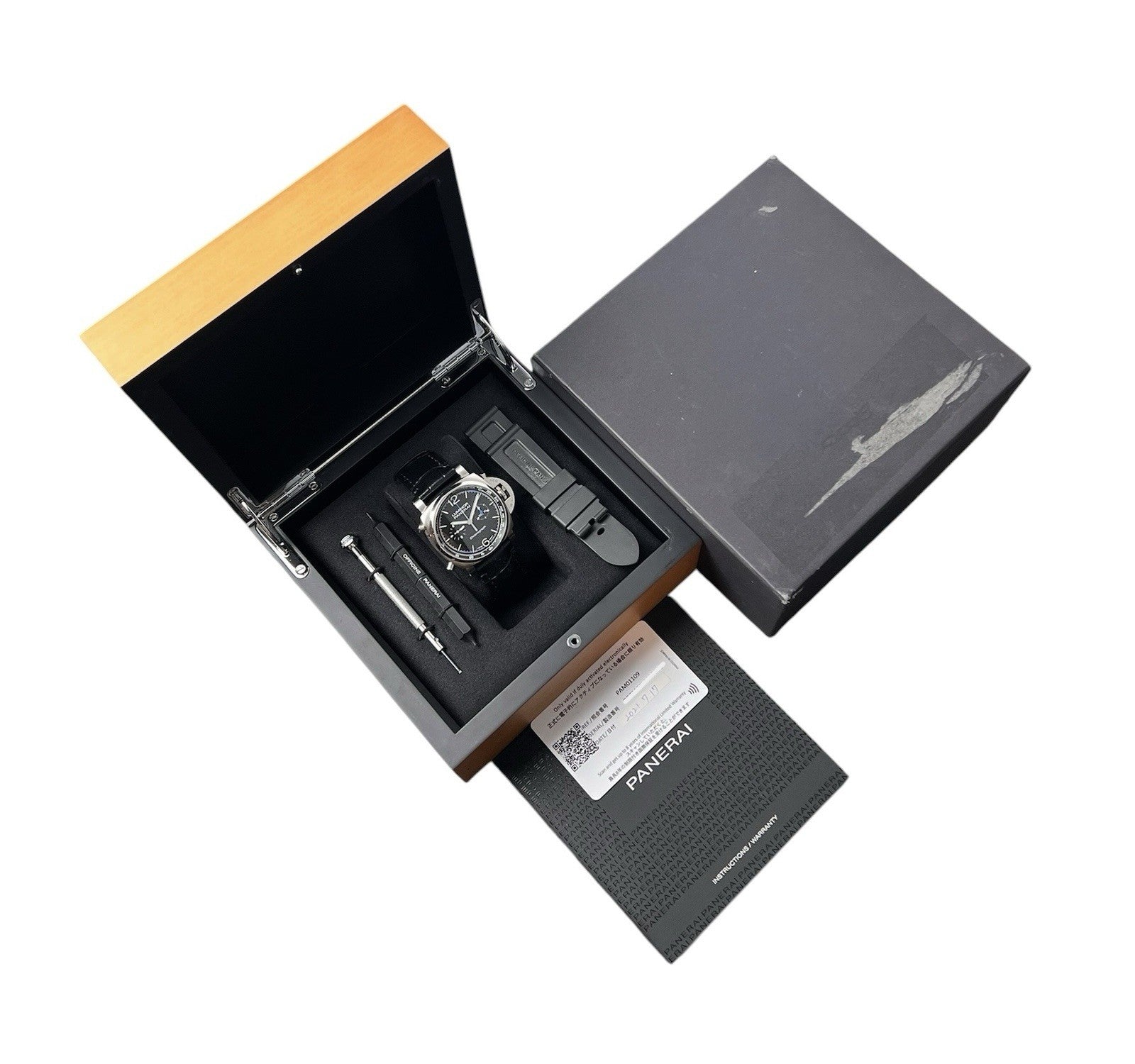 Panerai Luminor Chrono Black Dial Stainless Steel 44mm Automatic Men’s PAM01109