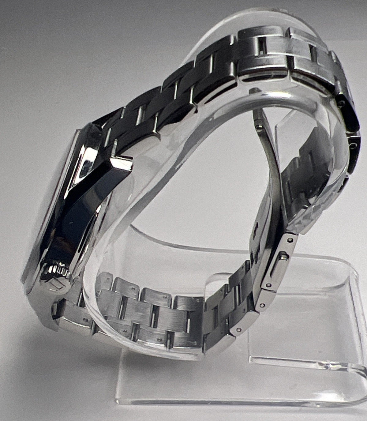 Silver TAG Heuer Carrera Calibre 5 WV211A-3