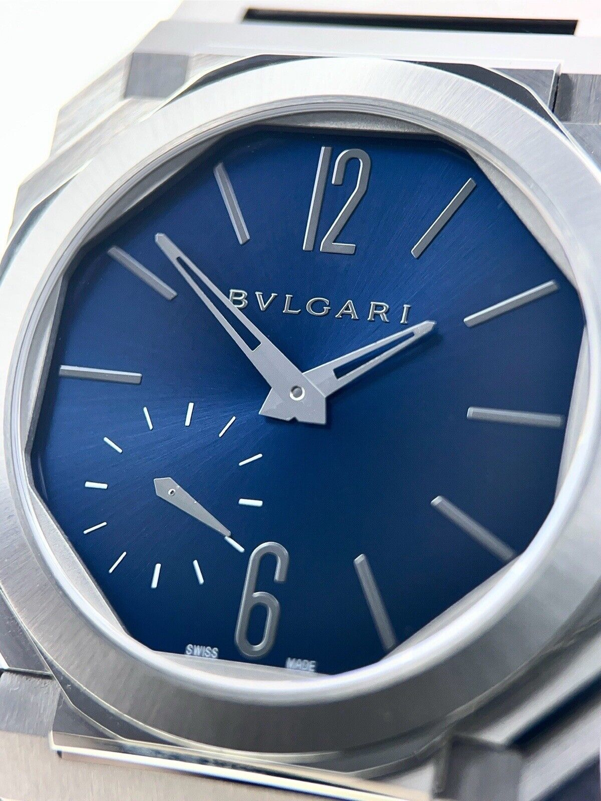 Bulgari Octo Finissimo Steel Blue 40mm Automatic Men’s Watch BGO 40 XT