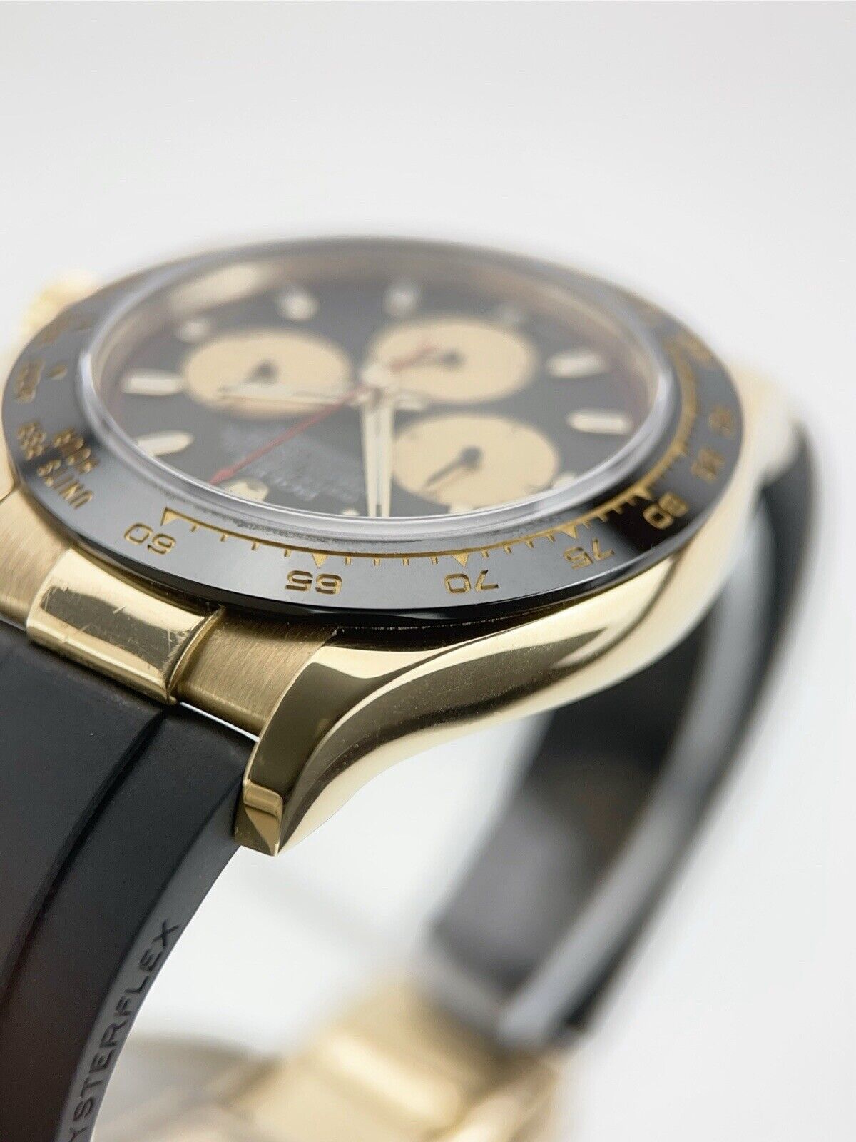 Rolex Daytona 18k Yellow Gold Black Dial 40mm Automatic Men’s Watch 116518LN