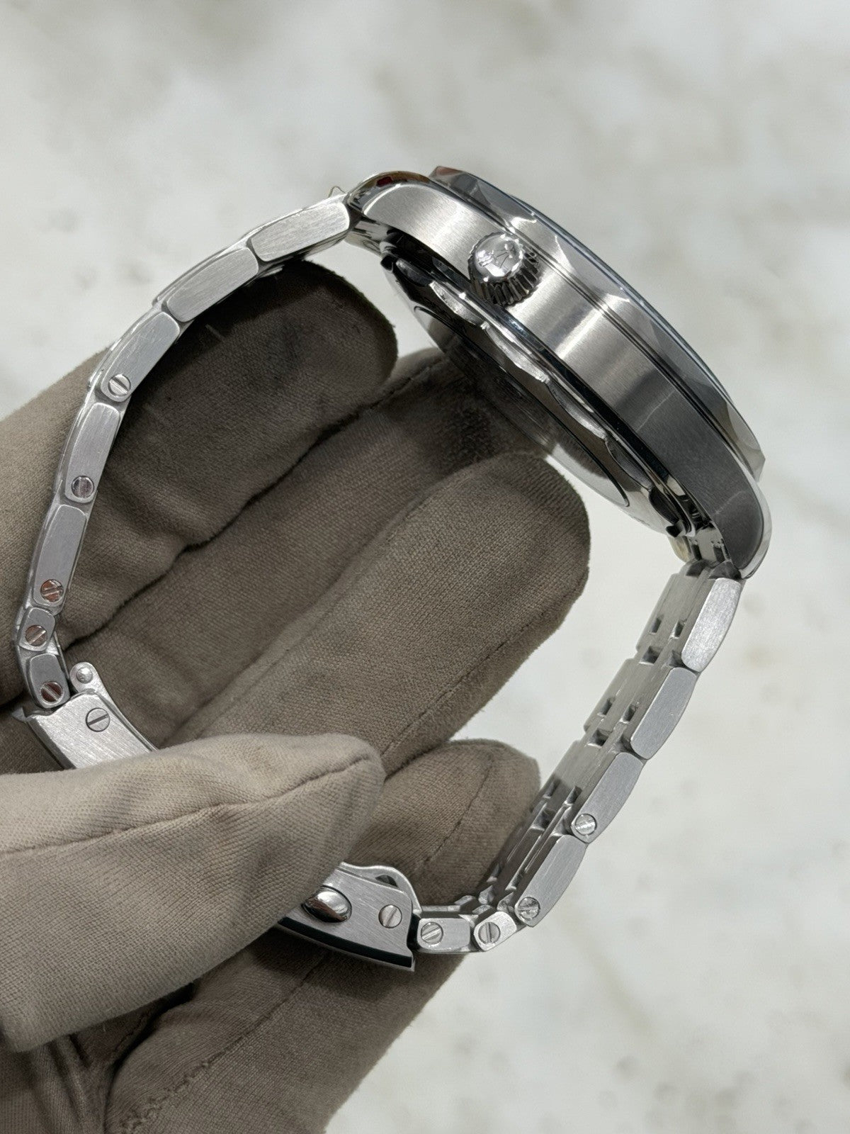 2026 SERVICE Omega Seamaster Date 300m Diver Blue Watch 210.30.42.20.03.001