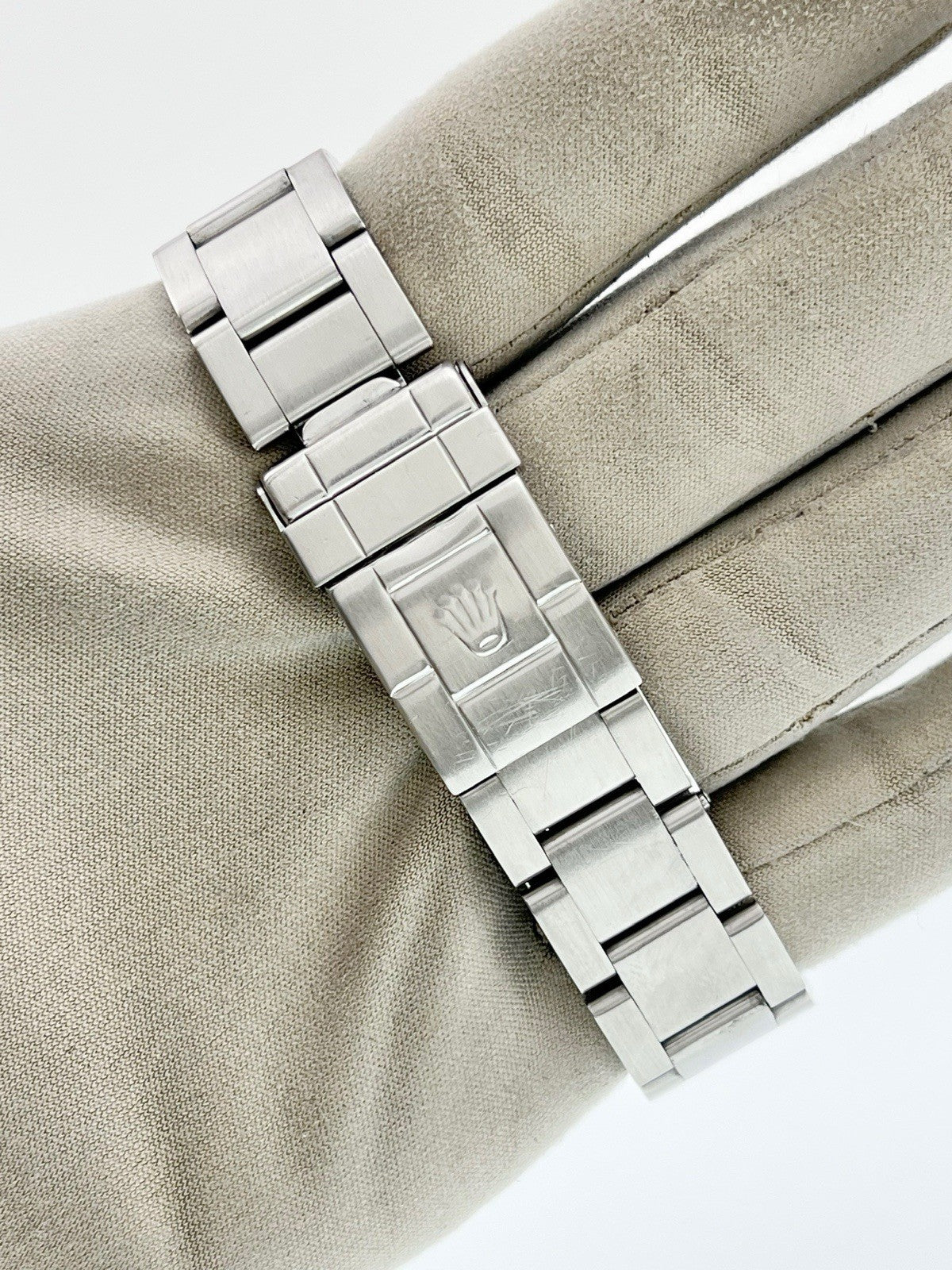 Rolex Explorer II Stainless Steel White Dial 40mm Automatic Mens Watch 16570