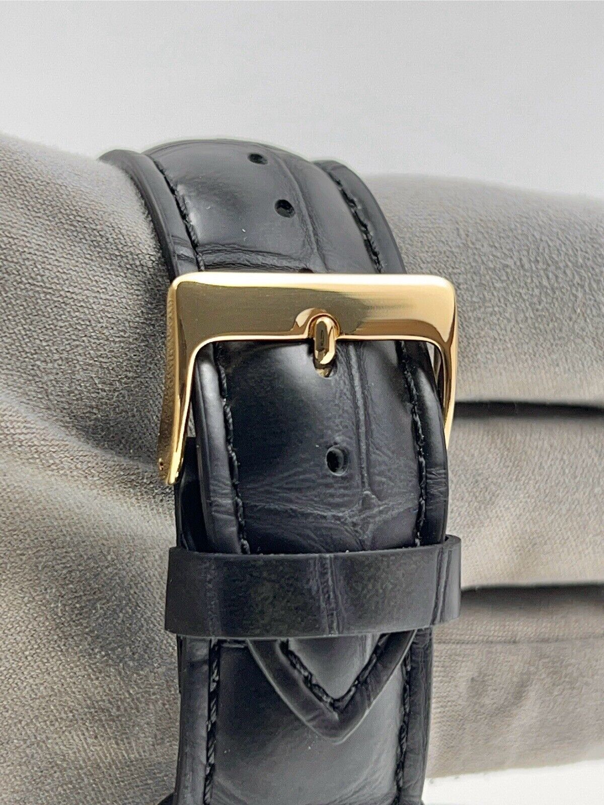 Cartier Tank Solo XL 18k Yellow Gold Black Leather Strap 31mm Automatic W5200026