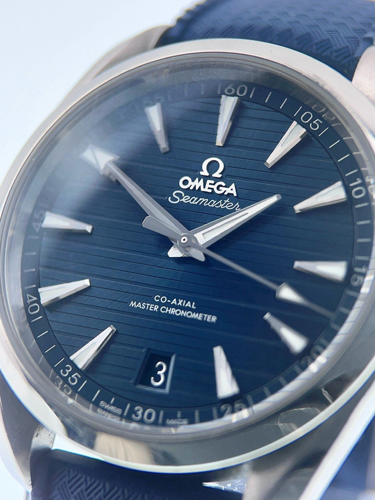 Omega Seamaster Steel Blue Dial 41mm Automatic Mens Watch 220.13.41.21.03.003