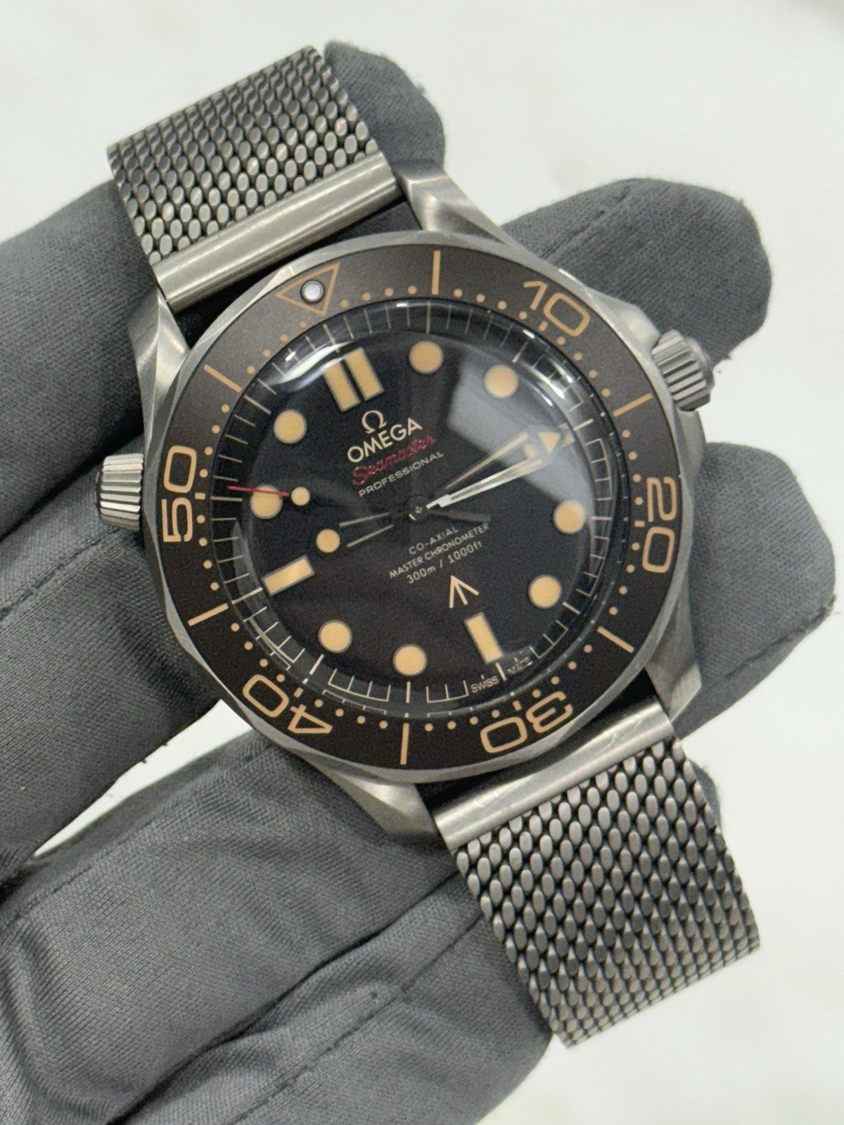 Omega Seamaster NTTD James Bond 007 No Time To Die 210.90.42.20.01.001