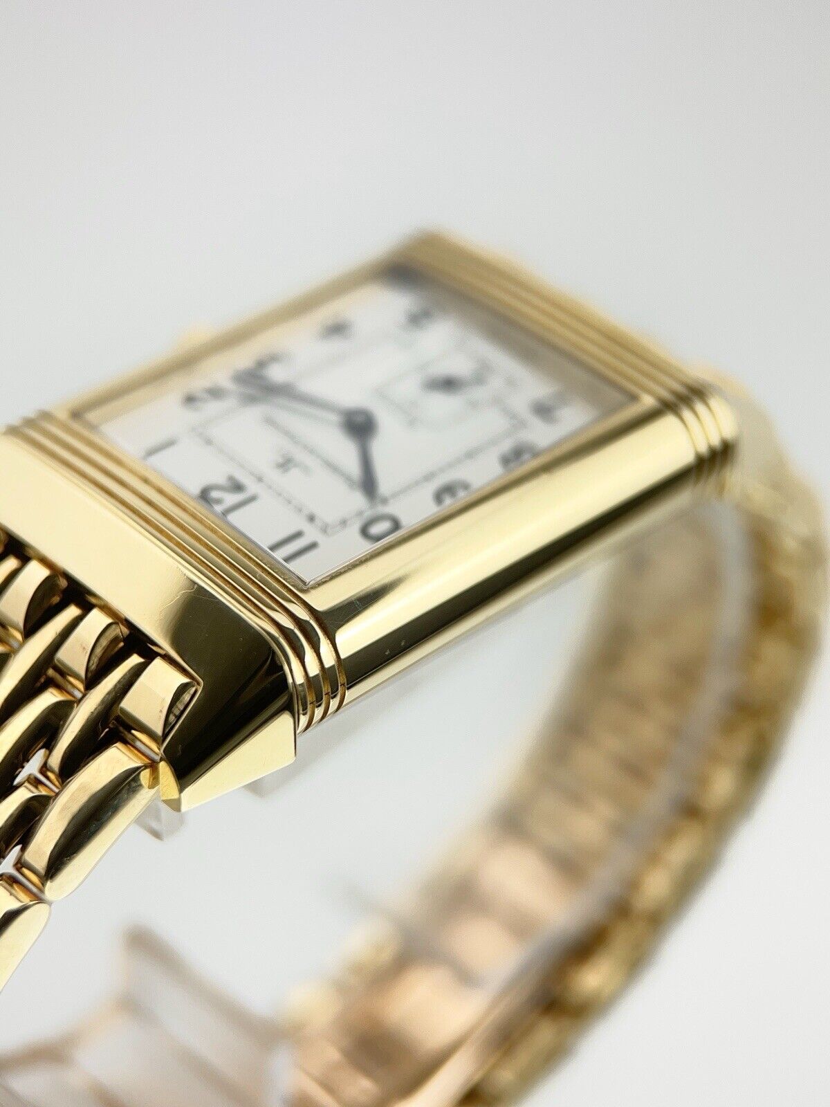 LeCoultre Reverso 18k Yellow Gold Silver Dial 26mm Manual Men's Watch 270.1.62