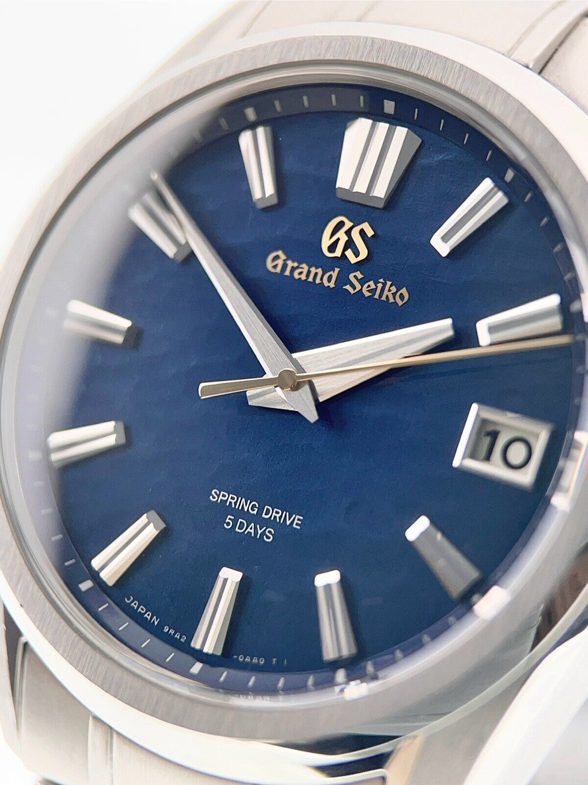 Grand Seiko Lake Suwa Stainless Steel Blue Dial 40mm Automatic Men’s SLGA007