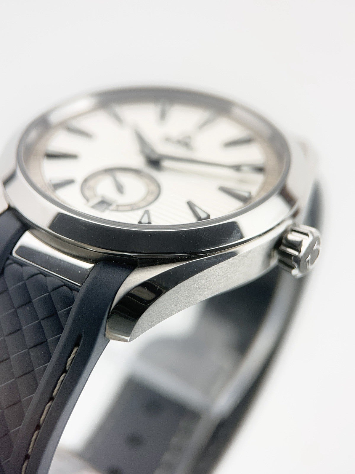 Omega Seamaster 220.12.41.21.02.005