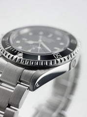 Rolex Sea-Dweller 4000 Stainless Steel Black Dial 40mm Automatic Men’s 16600