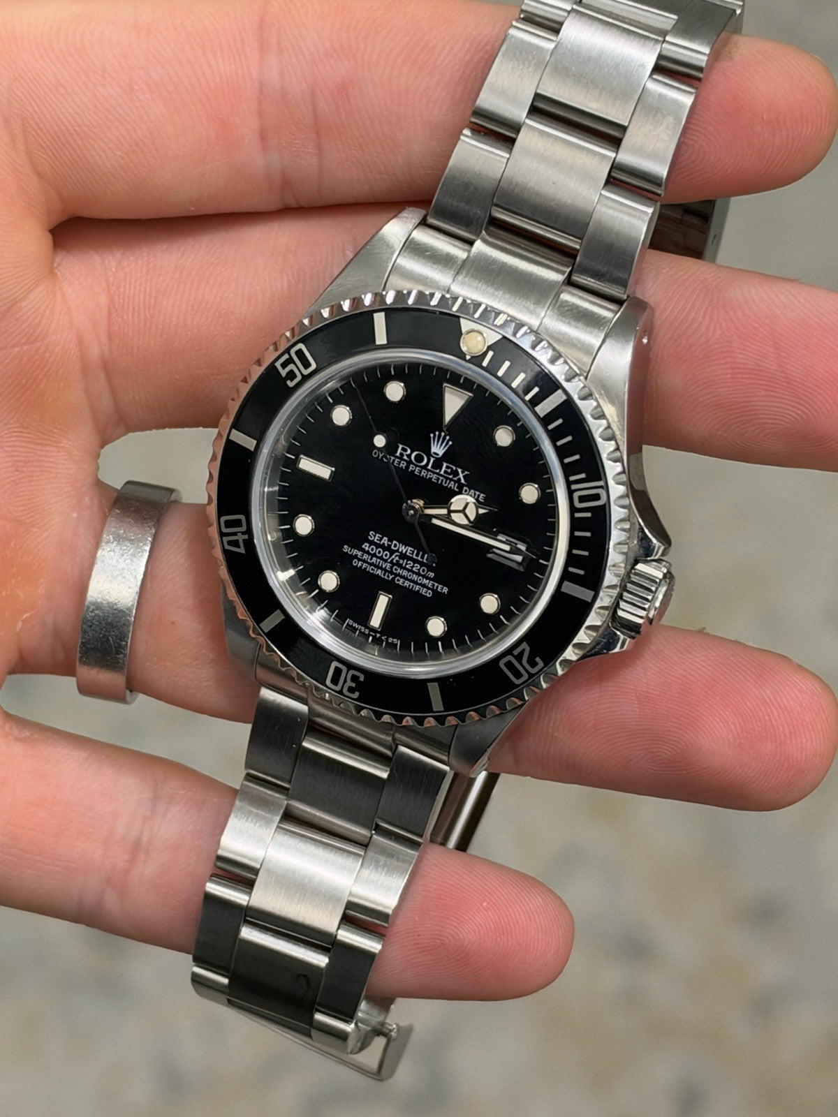 Rolex Sea-Dweller Black Dial Stainless Steel 40mm Auto Men's Watch 16600
