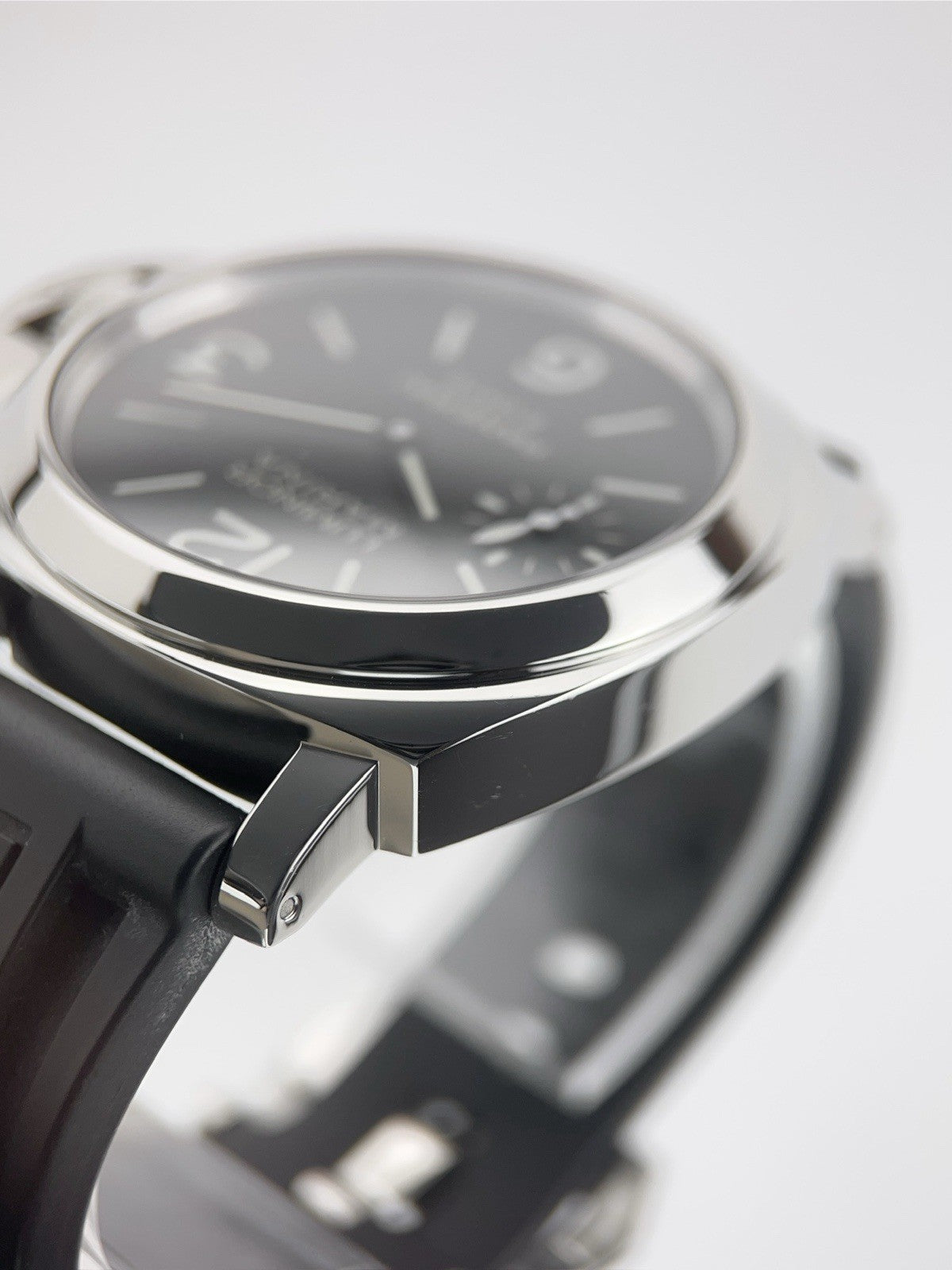 Panerai Luminor Stainless Steel Black Dial 44mm Manual Wind Men's Watch PAM00510