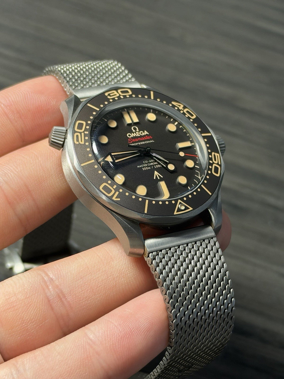 2024 Omega Seamaster NTTD James Bond No Time To Die Watch 210.90.42.20.01.001