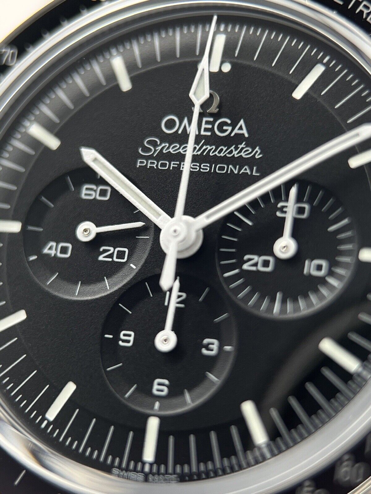 NEW Omega Speedmaster Moonwatch 42mm Sapphire Sandwhich 310.32.42.50.01.002 B/P
