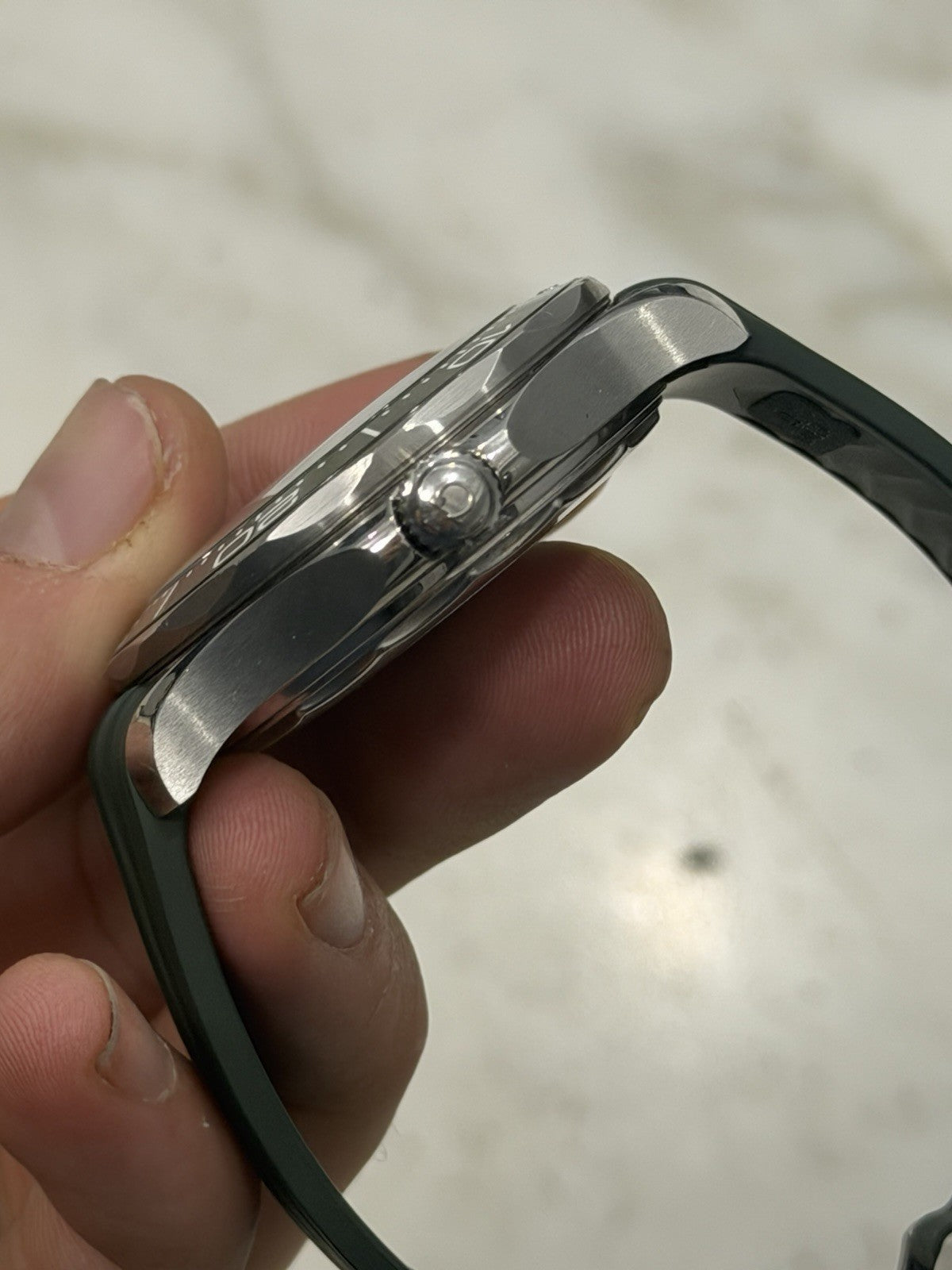 Omega Seamaster Diver Steel Green Dial 42mm Automatic Mens 210.32.42.20.10.001