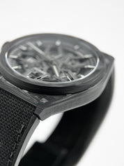 Zenith Defy Classic Black Carbon 10.9000.670/80.R795 Men’s Automatic Watch B&P