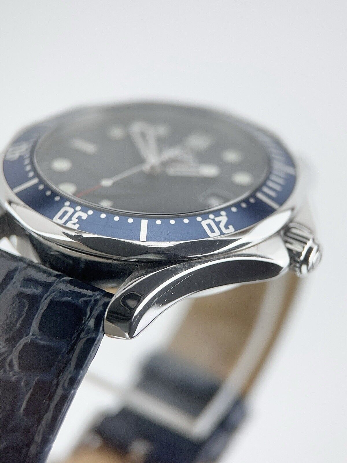 Omega Seamaster Diver 007 James Bond Steel Blue 41mm Automatic Men’s 2226.80.00