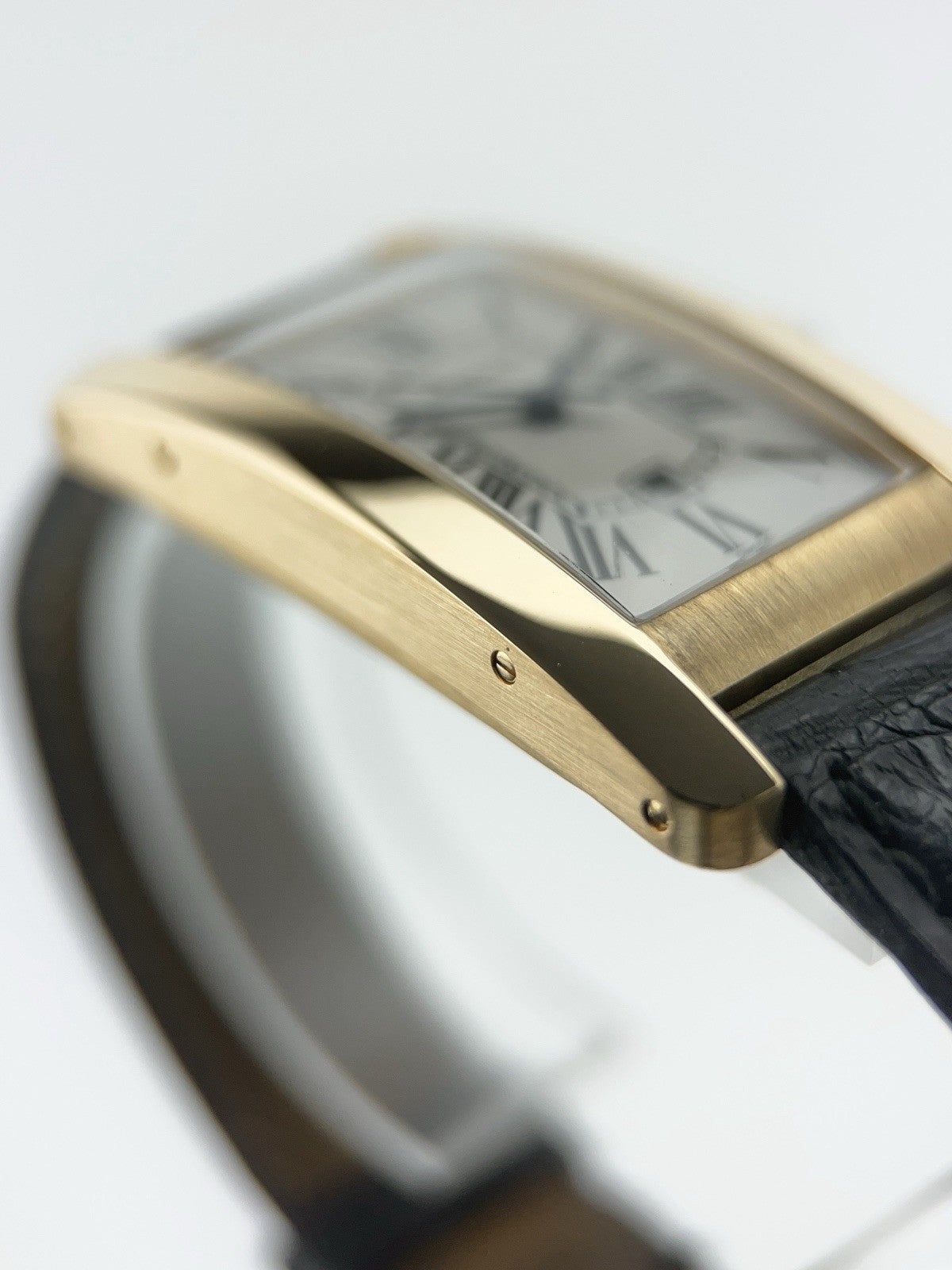 Cartier Tank Americaine Medium Automatic 18kt Yellow Gold Guilloche Roman Dial