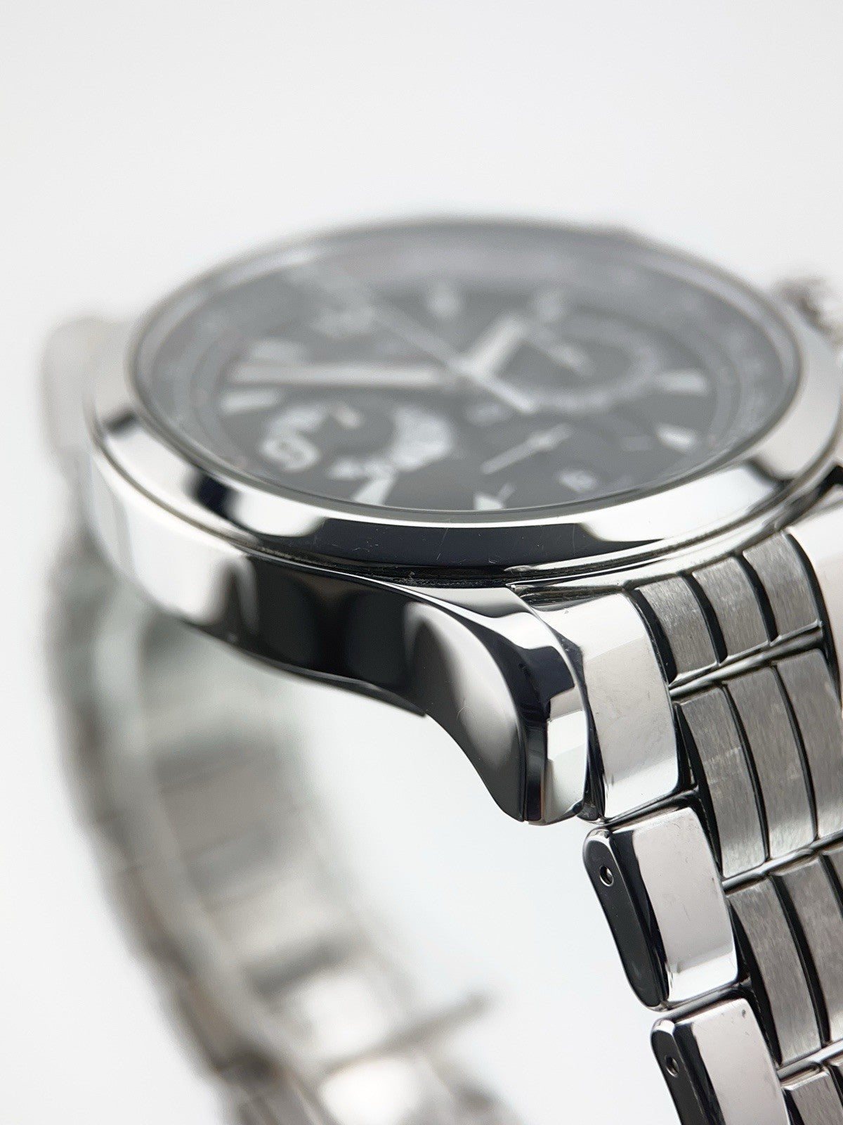 Jaeger-LeCoultre Stainless Steel Black Dial 41.5mm Automatic Mens Watch Q1758170