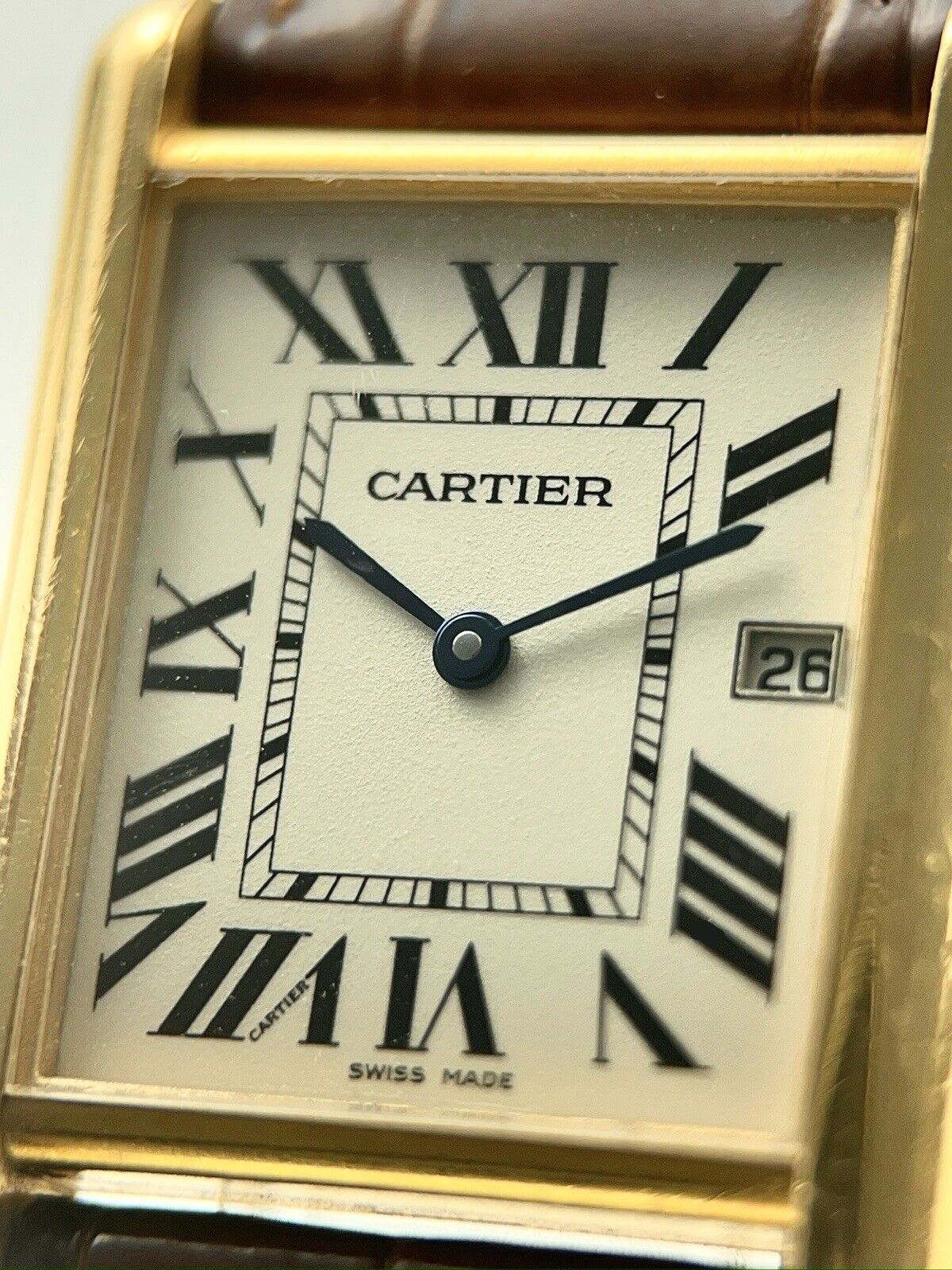 Cartier Tank Louis 18k Yellow Gold 26mm Quartz Movment Watch W1529756