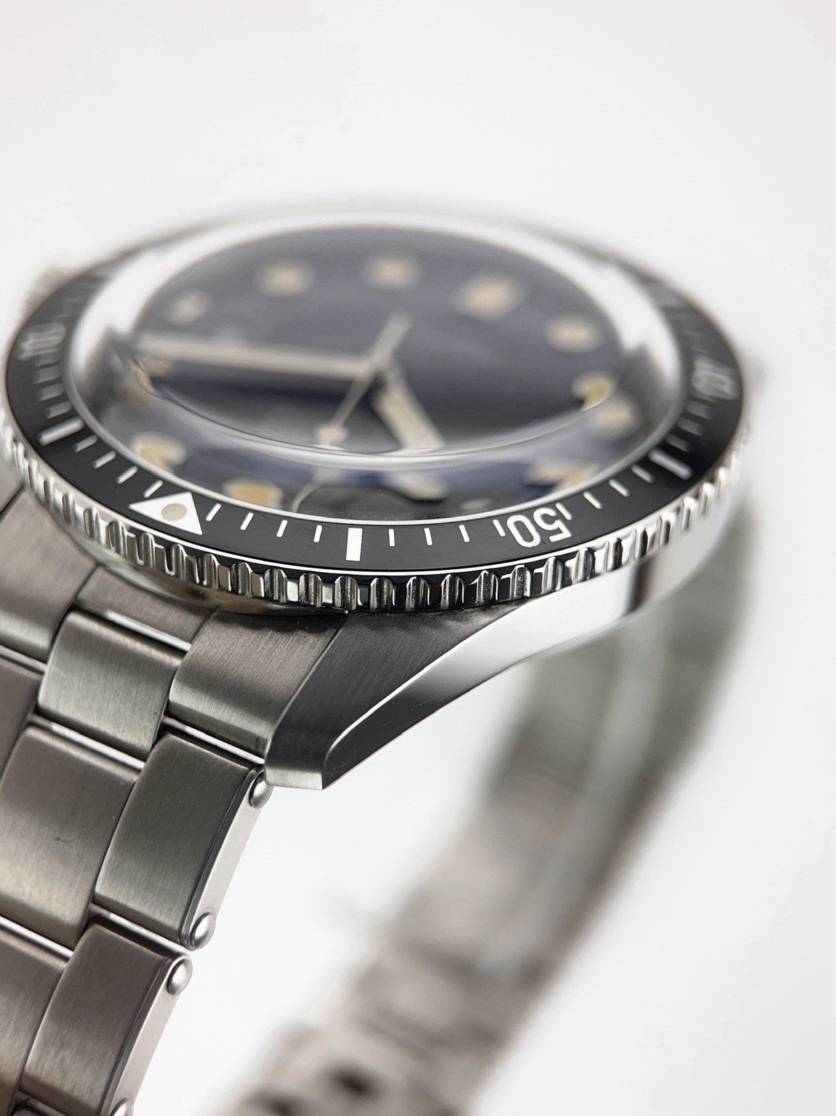 Oris Divers Sixty Five Stainless Steel Blue Dial 42mm Automatic Mens Watch 7720